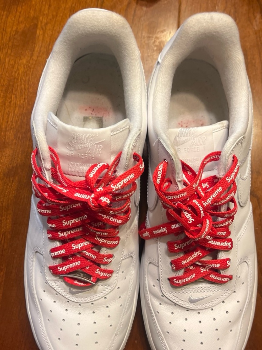 Nike men’s ' White Sneakers with Red Supreme Laces